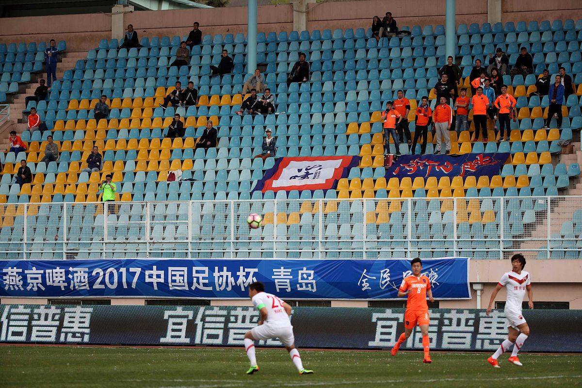 U8国际-中超倒计时，深圳男篮今夜手感冰凉，细节引发关注，赛场秩序良好，临场指挥获称赞的简单介绍